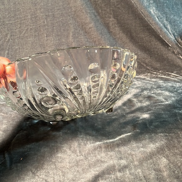 VTG Glass Serving Bowl - Picture 2 of 3
